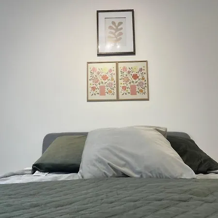 Apartment Seemingly Spacious Modern & Bright Chic Paris