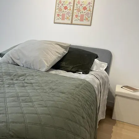 Seemingly Spacious Modern & Bright Chic Appartamento *